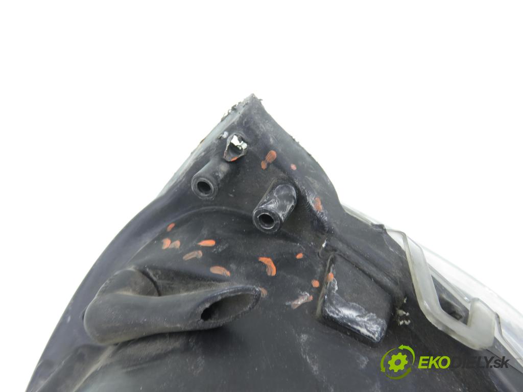 FORD S-MAX (WA6) MINIVAN 2006 103,00 2.0 TDCi - QXWA 1997,00 Svetlo LP 6M2113W030AF