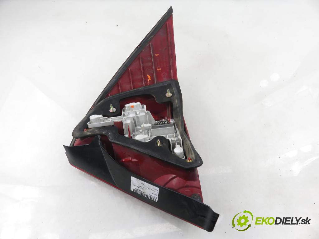 FORD MONDEO III (B5Y) LIFTBACK 2002 96,00 2.0 TDCi - FMBA 1998,00 Svetlo ľavé zadné 6S7113405A