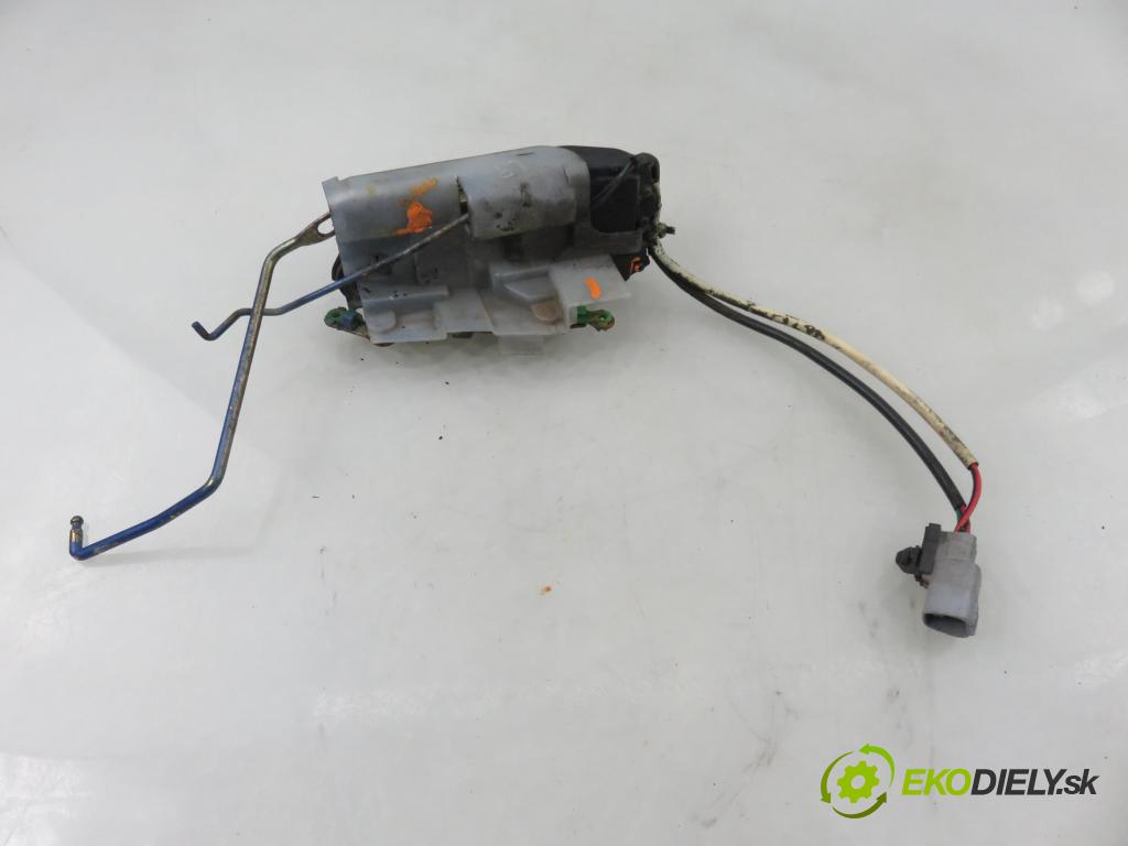 TOYOTA RAV 4 I (_A1_) SUV 1994 95,00 2.0 4WD - 3S-FE 1998,00 zámok