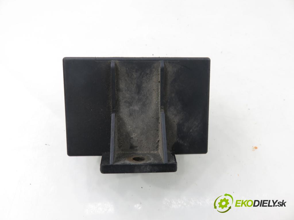 FIAT CROMA (194_) KOMBI 2008 147,00 2.4 D Multijet 200 - 939 A3.000 2387,00 RELÉ: SWIEC: 55199051