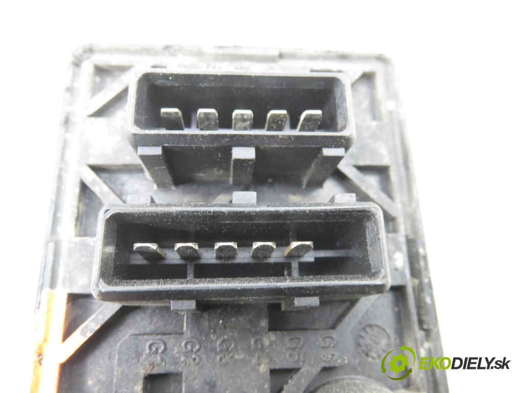 FIAT CROMA (194_) KOMBI 2008 147,00 2.4 D Multijet 200 - 939 A3.000 2387,00 RELÉ: SWIEC: 55199051