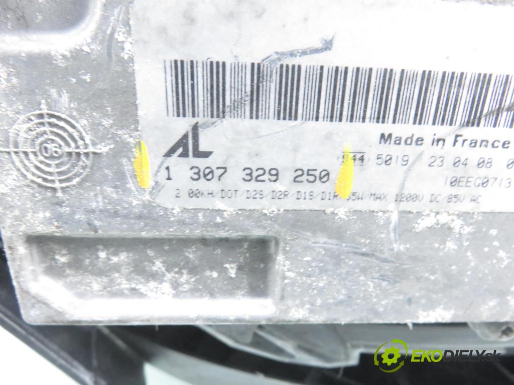 FIAT CROMA (194_) KOMBI 2008 147,00 2.4 D Multijet 200 - 939 A3.000 2387,00 Svetlo LP 51824216 ; 1307329250