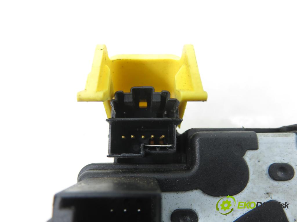 VW GOLF IV (1J1) HB 2002 66,00 1.9 TDI 90 - ALH 1896,00 PÁSKA: air BAG 1J0959654AP