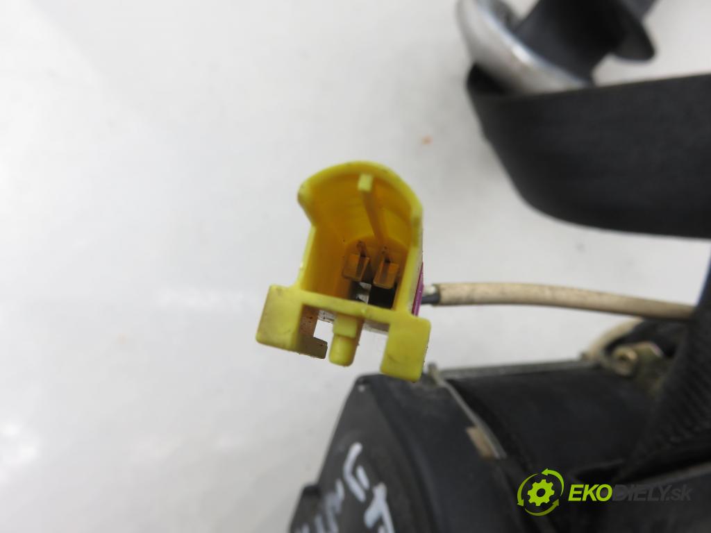 VW GOLF IV (1J1) HB 2002 66,00 1.9 TDI 90 - ALH 1896,00 Držiak bezpečnostný LP 1J4857705AA