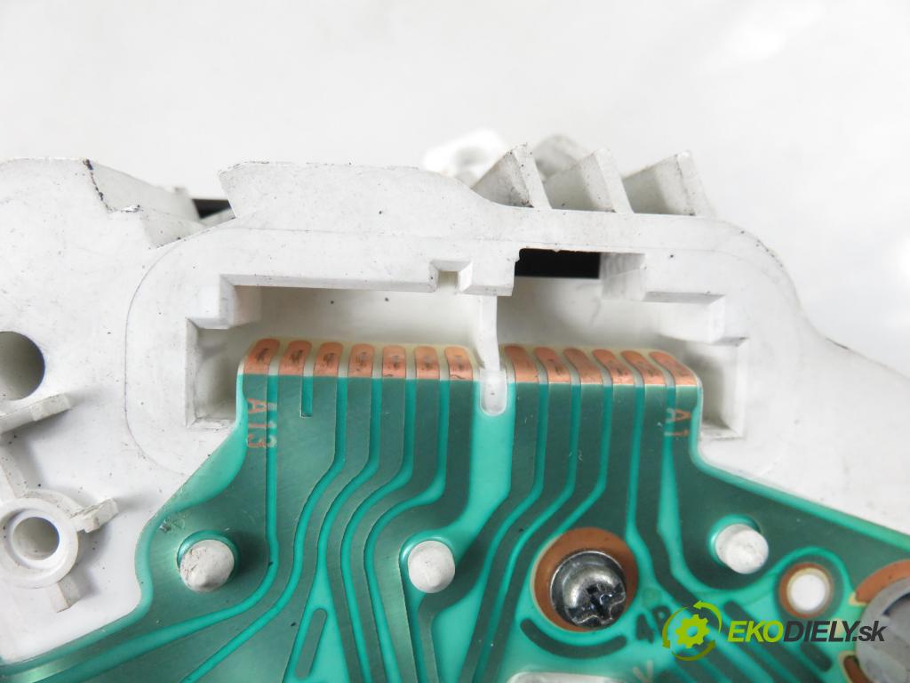 TOYOTA RAV 4 I (_A1_) SUV 1994 95,00 2.0 4WD - 3S-FE 1998,00 prístrojovka elektrický 8301042110 ; 1573508101