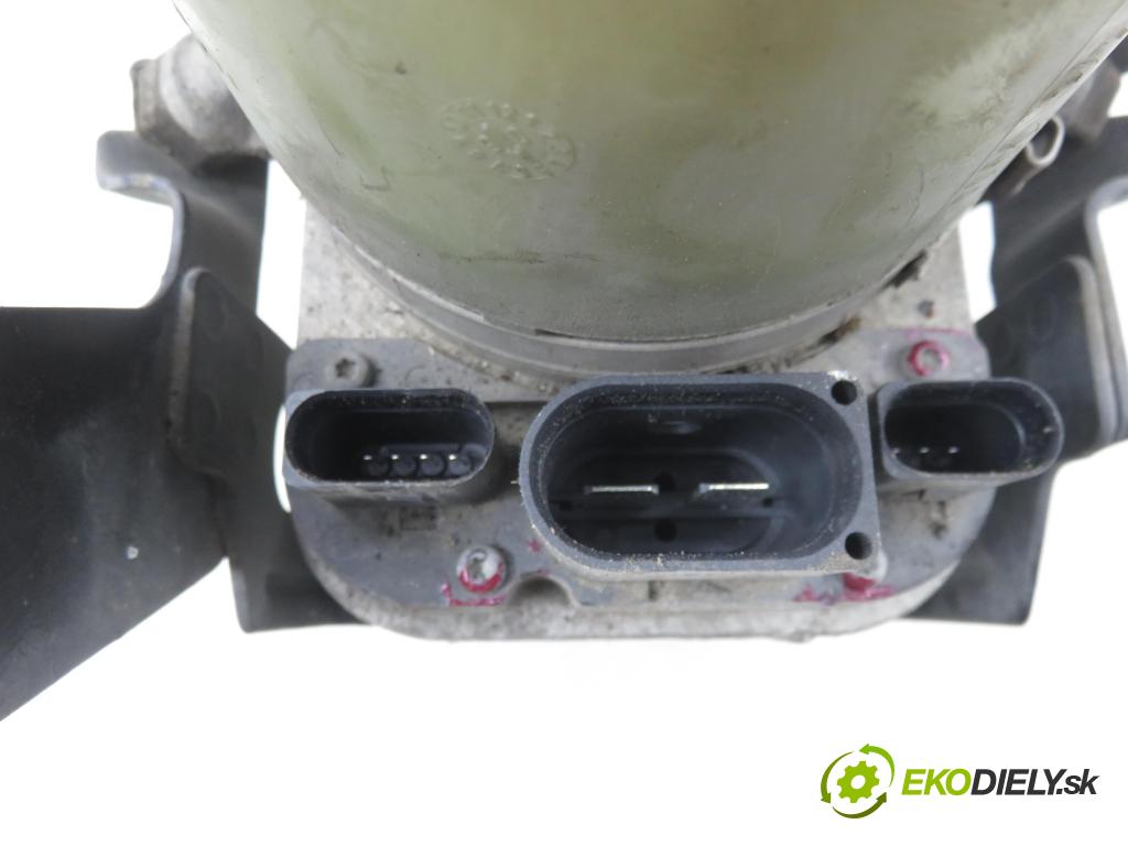 VW POLO (9N_) HB 2006 51,00 1.4 TDI - BNM 1422,00 Pumpa servočerpadlo 6Q0423156AB ; 6Q1423051BK ; 6Q2423051AF