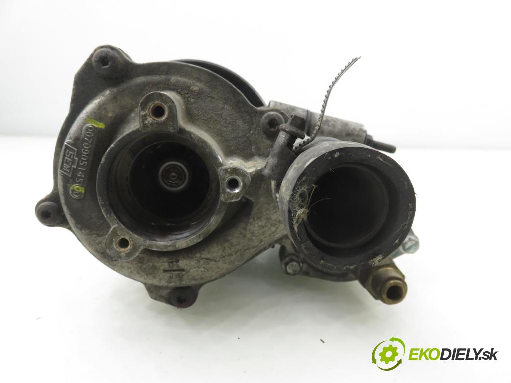 FORD TRANSIT Furgon (FA_ _) FURGON 2000 66,00 2.4 DI (FAA_, FAB_, FAC_, FAD_) - D2FA 2402,00 Pumpa vody 0070905145 ; 0070905137 (Vodná pumpa)