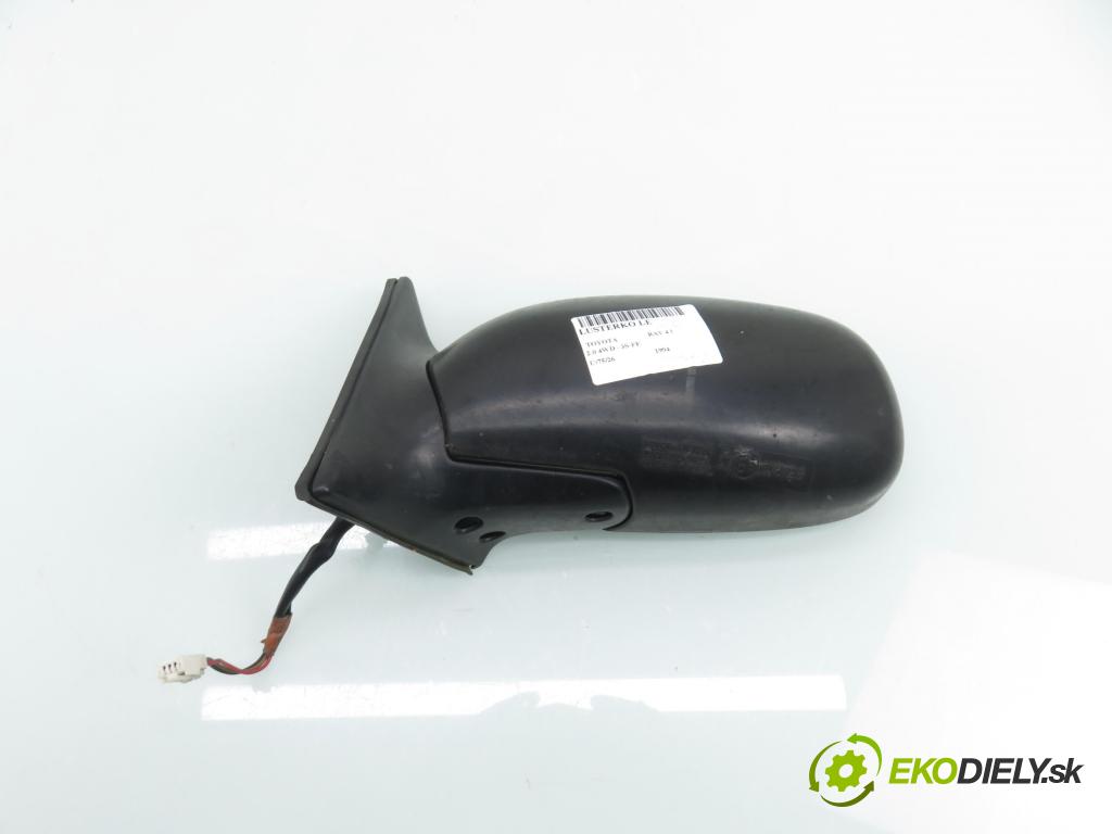 TOYOTA RAV 4 I (_A1_) SUV 1994 95,00 2.0 4WD - 3S-FE 1998,00 zpětné zrcátko LE