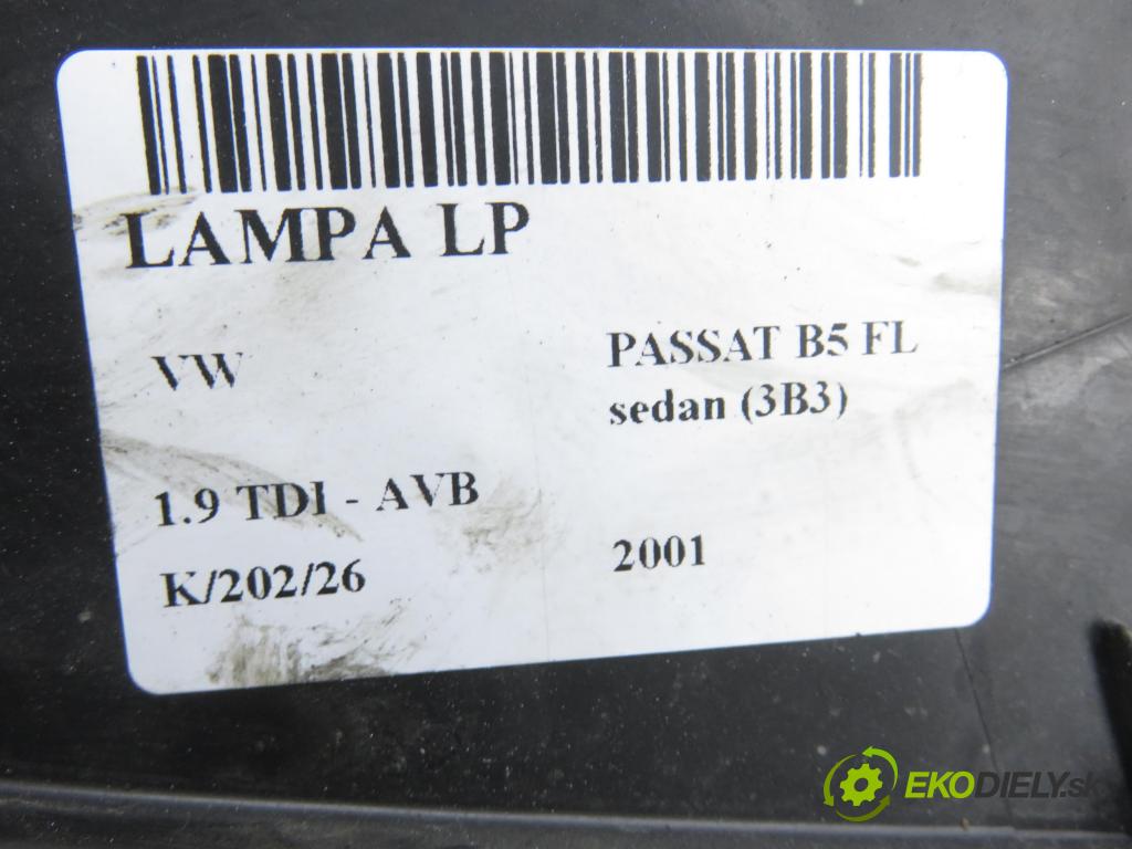 VW PASSAT B5.5 (3B3) SEDAN 2001 74,00 1.9 TDI PD 101 - AVB 1896,00 Svetlo LP 3B0941015AK