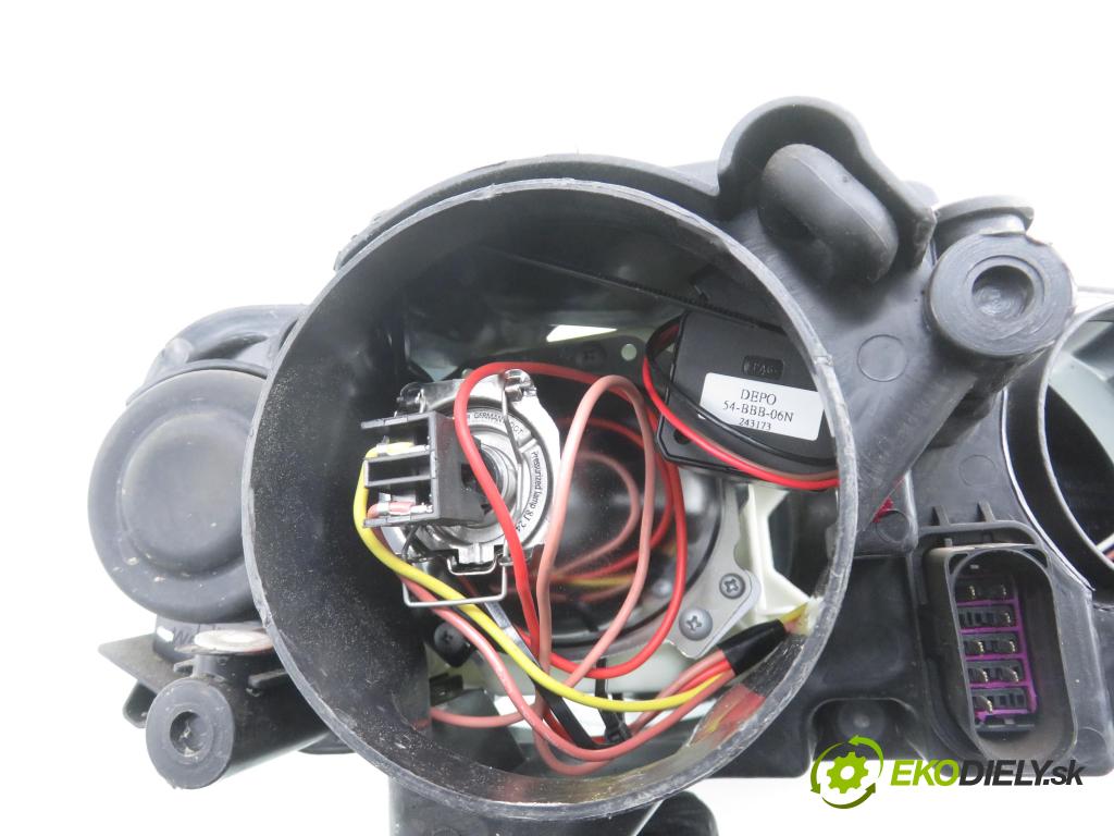 VW PASSAT B6 (3C2) SEDAN 2005 77,00 1.9 TDI PD 105 - BKC 1896,00 Svetlo LP