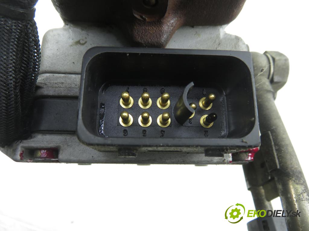 FORD TRANSIT Furgon (FA_ _) FURGON 2000 66,00 2.4 DI (FAA_, FAB_, FAC_, FAD_) - D2FA 2402,00 Pumpa vstrekovacia 0470004004 (Vstrekovacie čerpadlo)