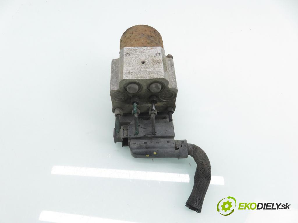 RENAULT TRAFIC II Autobus (JL) BUS 2002 74,00 1.9 dCI 100 (JL0C) - F9Q 760 1870,00 Pumpa ABS 13509005 ; 13664105 (Pumpa ABS)