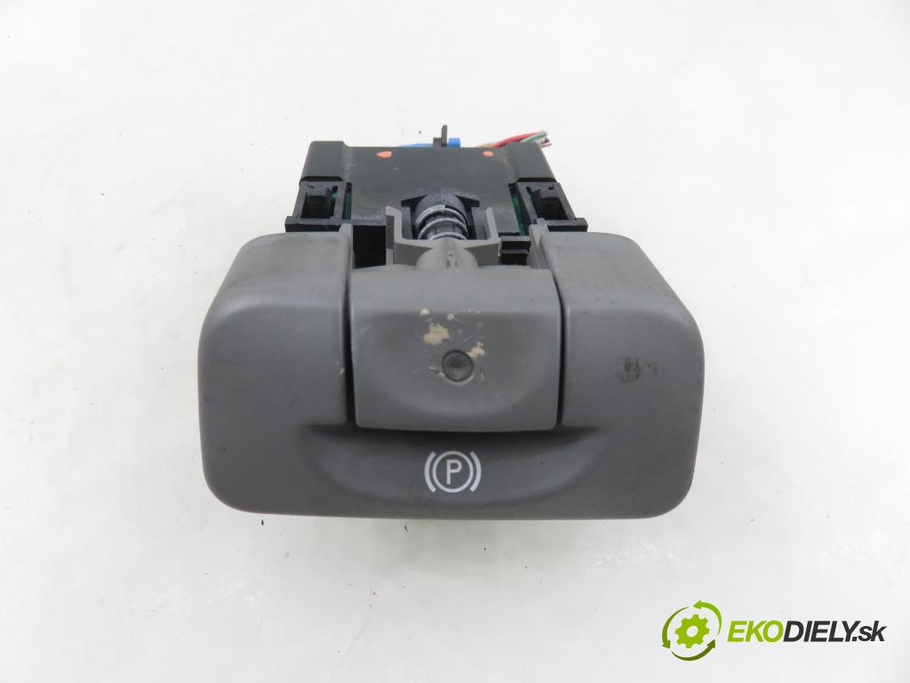 RENAULT SCENIC II (JM0/1_) MINIVAN 2006 96,00 1.9 dCi (JM15) - F9Q 804 1870,00 vypínač brzdy MANUÁLNY: 8200610146