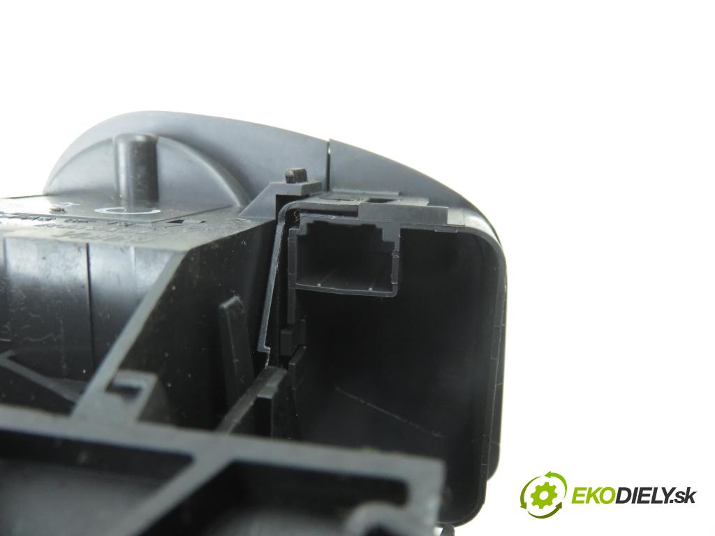 RENAULT SCENIC II (JM0/1_) MINIVAN 2006 96,00 1.9 dCi (JM15) - F9Q 804 1870,00 PAKA/ŘAZENÍ/SADA: 8200127727