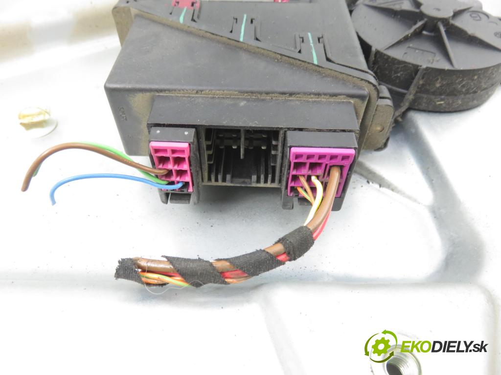 SKODA FABIA I Combi (6Y5) KOMBI 2003 47,00 1.2 - AZQ 1198,00 Mechanizmus okien 6Q1959802A ; 400755A