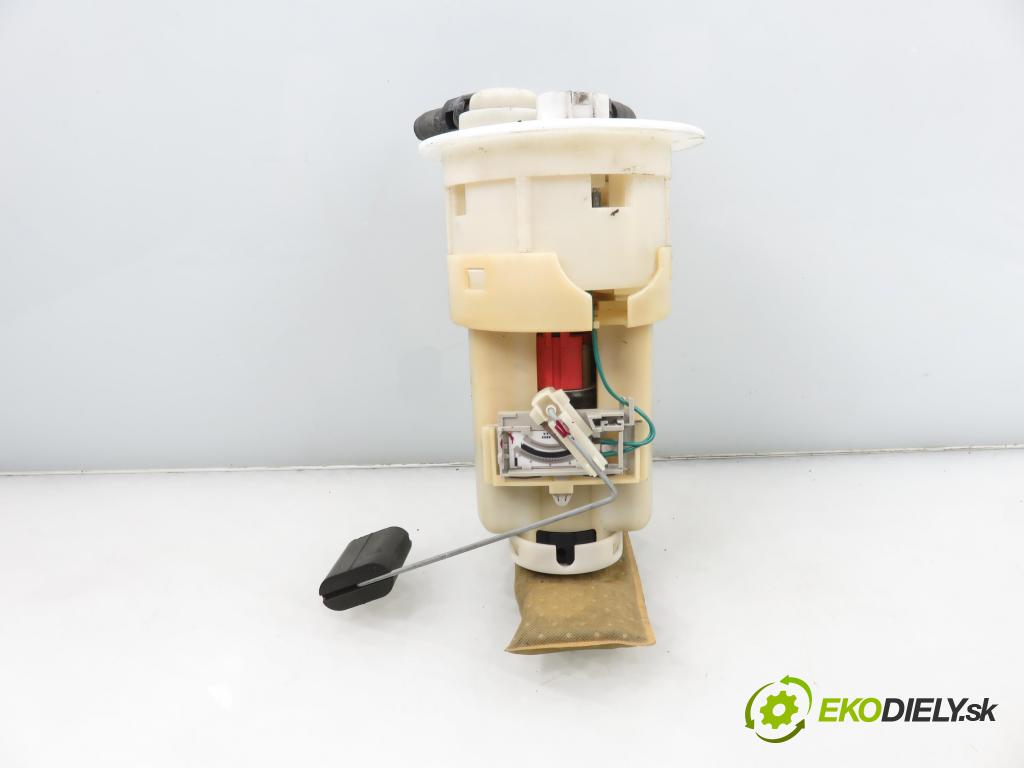 TOYOTA YARIS (_P1_) HB 2004 64,00 1.3 VVTi 87 - 2SZ-FE 1298,00 Pumpa paliva 770200D010 ; 770200D010A