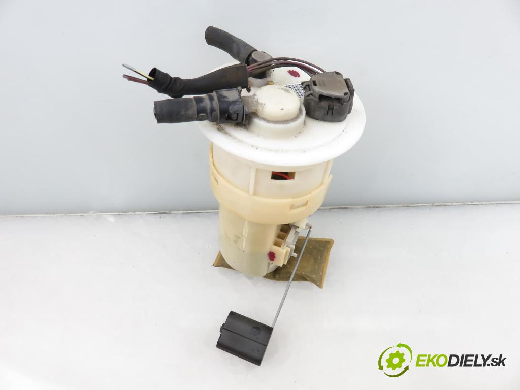 TOYOTA YARIS (_P1_) HB 2004 64,00 1.3 VVTi 87 - 2SZ-FE 1298,00 Pumpa paliva 770200D010 ; 770200D010A