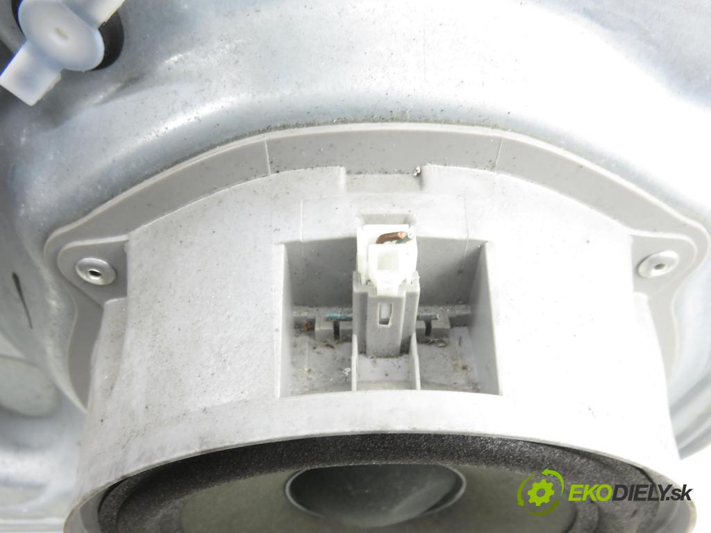 FIAT CROMA (194_) KOMBI 2008 147,00 2.4 D Multijet 200 - 939 A3.000 2387,00 mechanismus oken 51796695