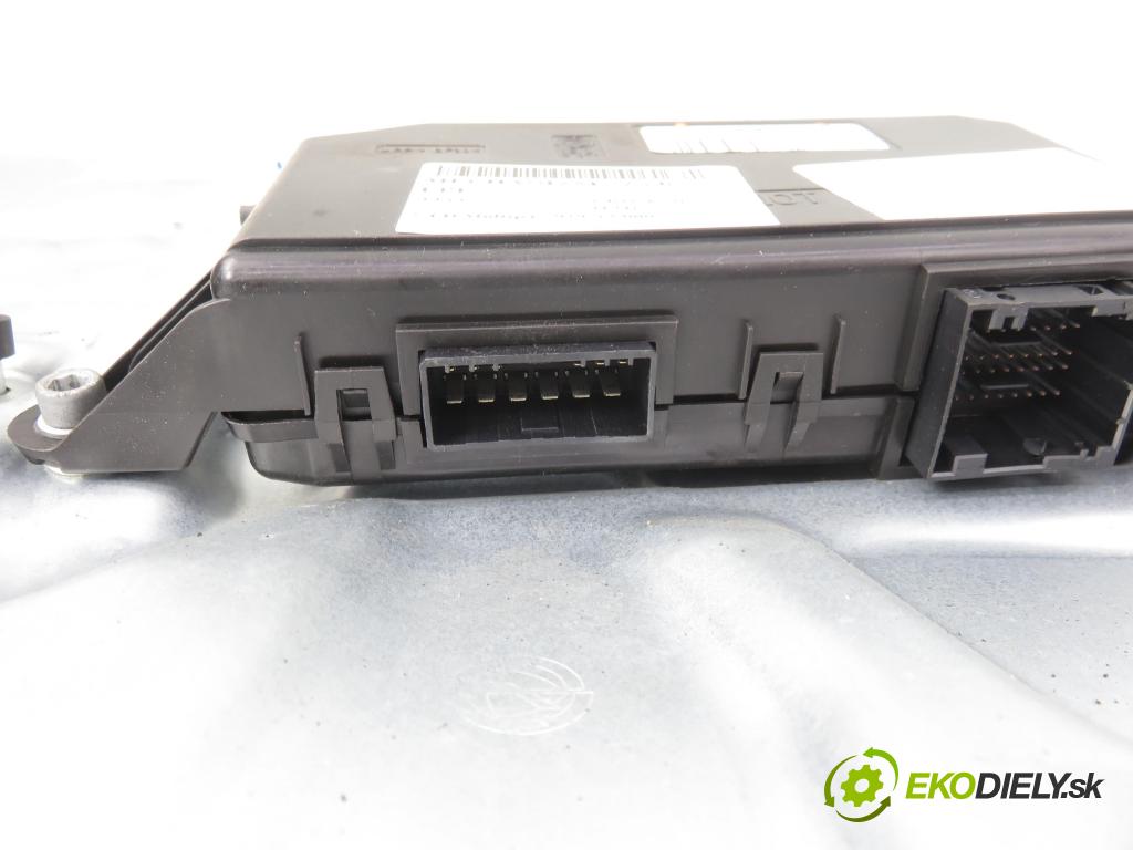 FIAT CROMA (194_) KOMBI 2008 147,00 2.4 D Multijet 200 - 939 A3.000 2387,00 mechanismus oken 51796695