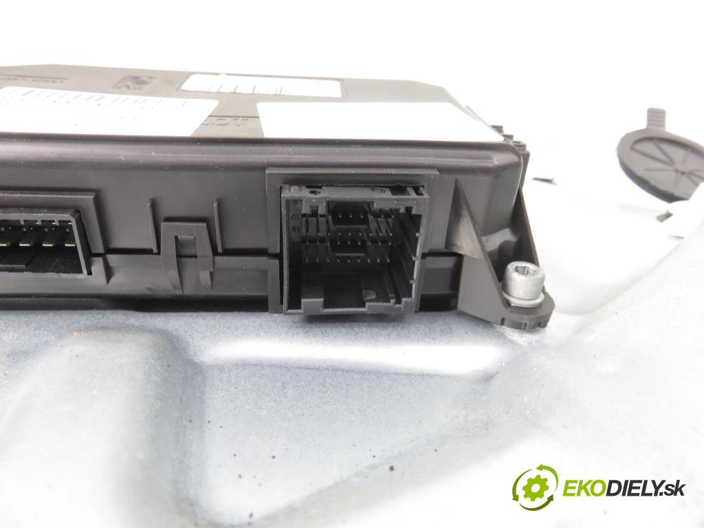 FIAT CROMA (194_) KOMBI 2008 147,00 2.4 D Multijet 200 - 939 A3.000 2387,00 mechanismus oken 51796695