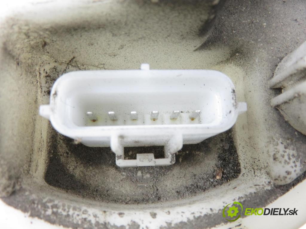 VOLVO V50 (MW) KOMBI 2005 103,00 2.4 - B 5244 S5 2435,00 Pumpa paliva 0580314039