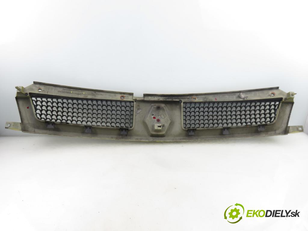 RENAULT MASTER II Skrzynia (FD) FURGON 2004 84,00 2.5 dCi 120 - G9U 724 2464,00 Mriežka / maska 8200233765