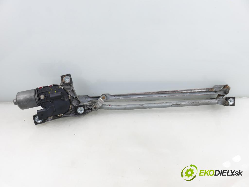 VOLVO V50 (MW) KOMBI 2005 103,00 2.4 - B 5244 S5 2435,00 MECHANISMUS/ motorek stěračů 30698235 ; 3397020729 ; 30698233