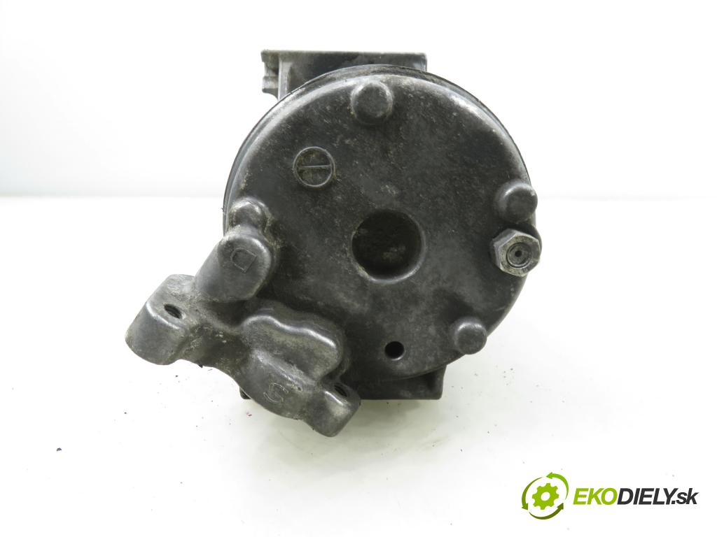 VOLVO V50 (MW) KOMBI 2005 103,00 2.4 - B 5244 S5 2435,00 KOMPRESOR: klimatizace  (Kompresor klimatizace)