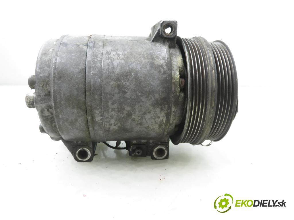 VOLVO V50 (MW) KOMBI 2005 103,00 2.4 - B 5244 S5 2435,00 KOMPRESOR: klimatizace  (Kompresor klimatizace)