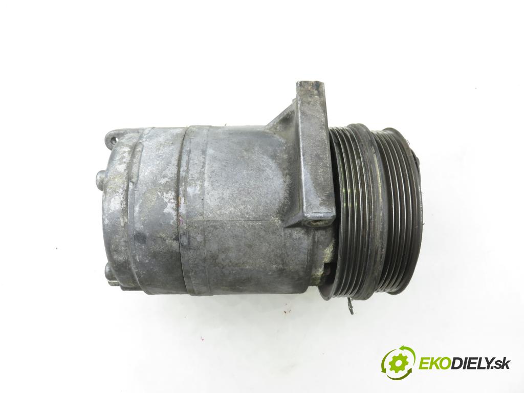 VOLVO V50 (MW) KOMBI 2005 103,00 2.4 - B 5244 S5 2435,00 KOMPRESOR: klimatizace  (Kompresor klimatizace)