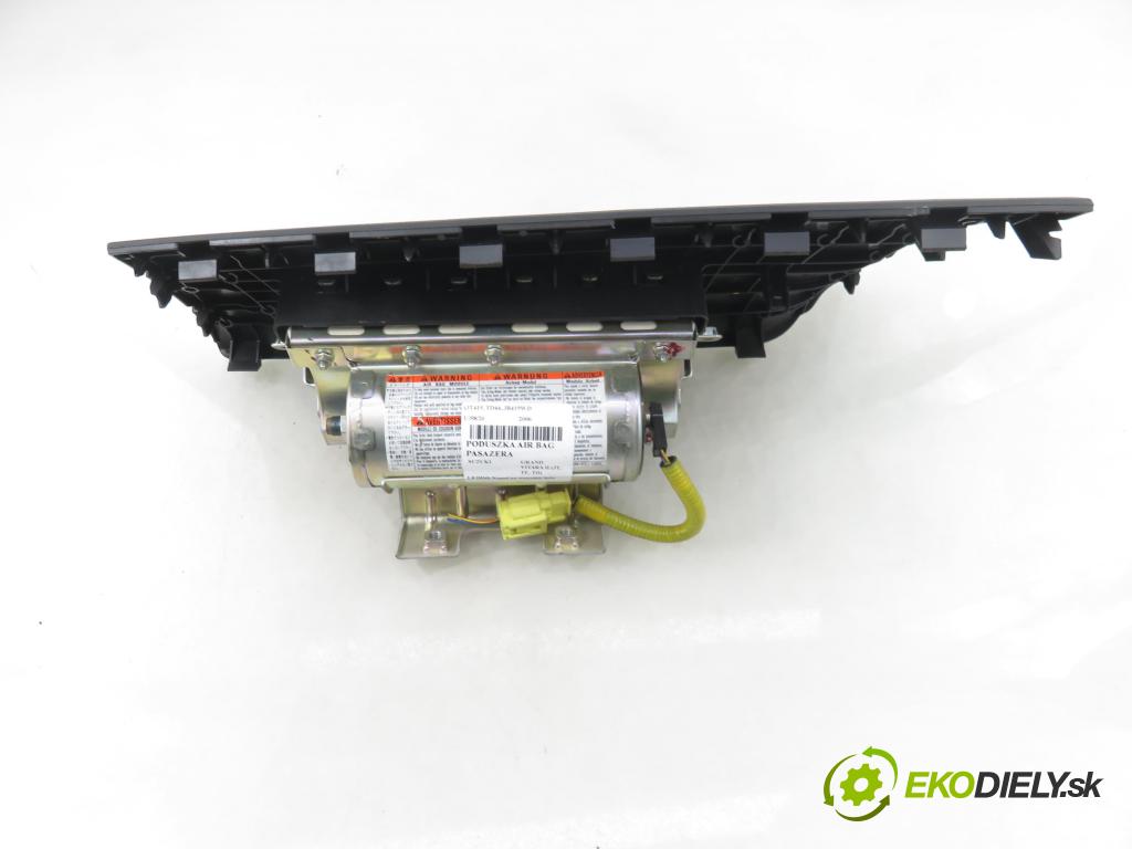 SUZUKI GRAND VITARA II (JT, TE, TD) SUV 2006 95,00 1.9 DDiS 129 4x4 - F9Q 264 1870,00 AirBag air BAG CESTUJÍCÍ: 7391065J1 ; 7391065J10