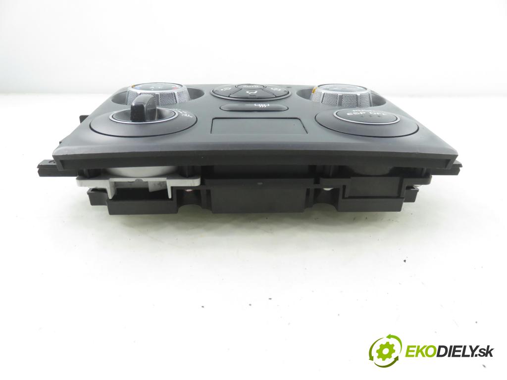 SUZUKI GRAND VITARA II (JT, TE, TD) SUV 2006 95,00 1.9 DDiS 129 4x4 - F9Q 264 1870,00 Panel kúrenia KLIMATRONIK 3951064J0