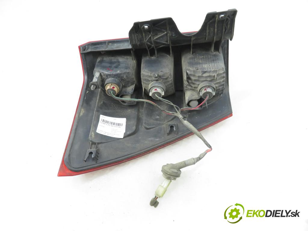 SUZUKI GRAND VITARA II (JT, TE, TD) SUV 2006 95,00 1.9 DDiS 129 4x4 - F9Q 264 1870,00 světlo pravé zadní 22059079