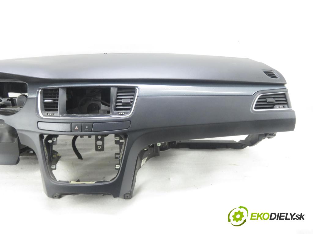 PEUGEOT 508 I (8D_) SEDAN 2012 103,00 2.0 HDi - RHF (DW10BTED4) 1997,00 doska