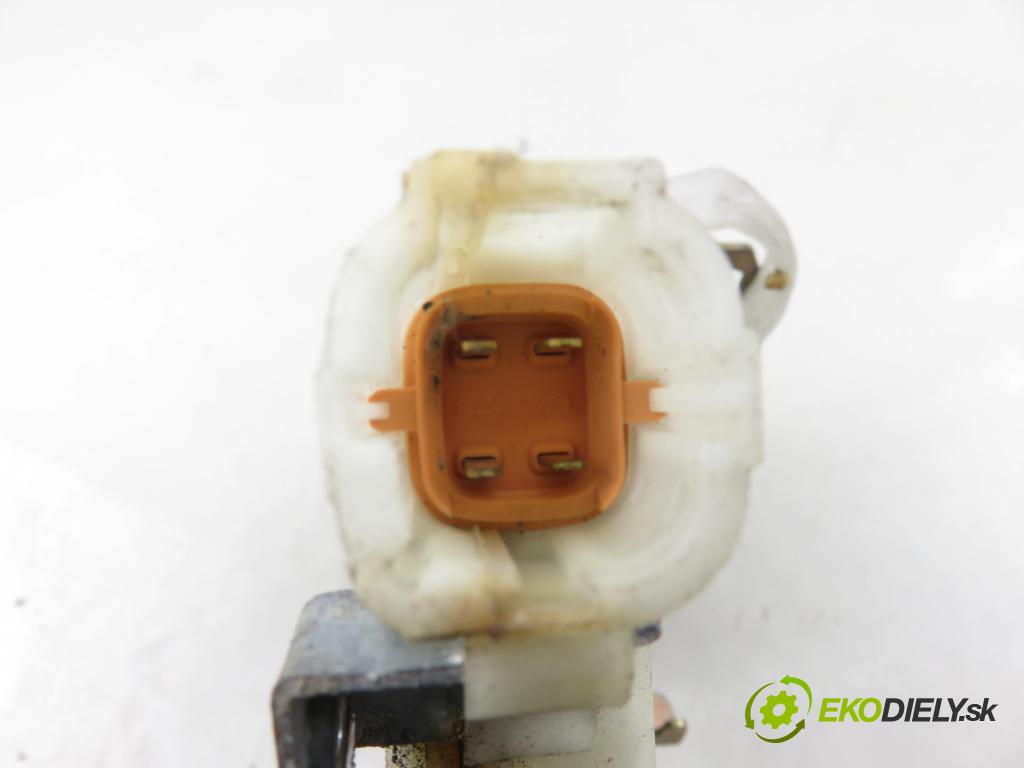 SUZUKI GRAND VITARA II (JT, TE, TD) SUV 2006 95,00 1.9 DDiS 129 4x4 - F9Q 264 1870,00 zámok dveří kufr EL. 8055265J00