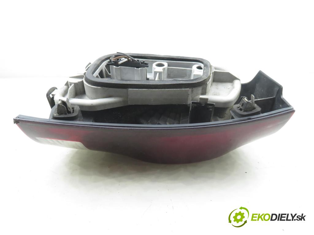 VW POLO (9N_) HB 2006 51,00 1.4 TDI - BNM 1422,00 světlo levé zadní