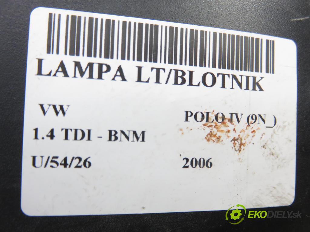 VW POLO (9N_) HB 2006 51,00 1.4 TDI - BNM 1422,00 světlo levé zadní