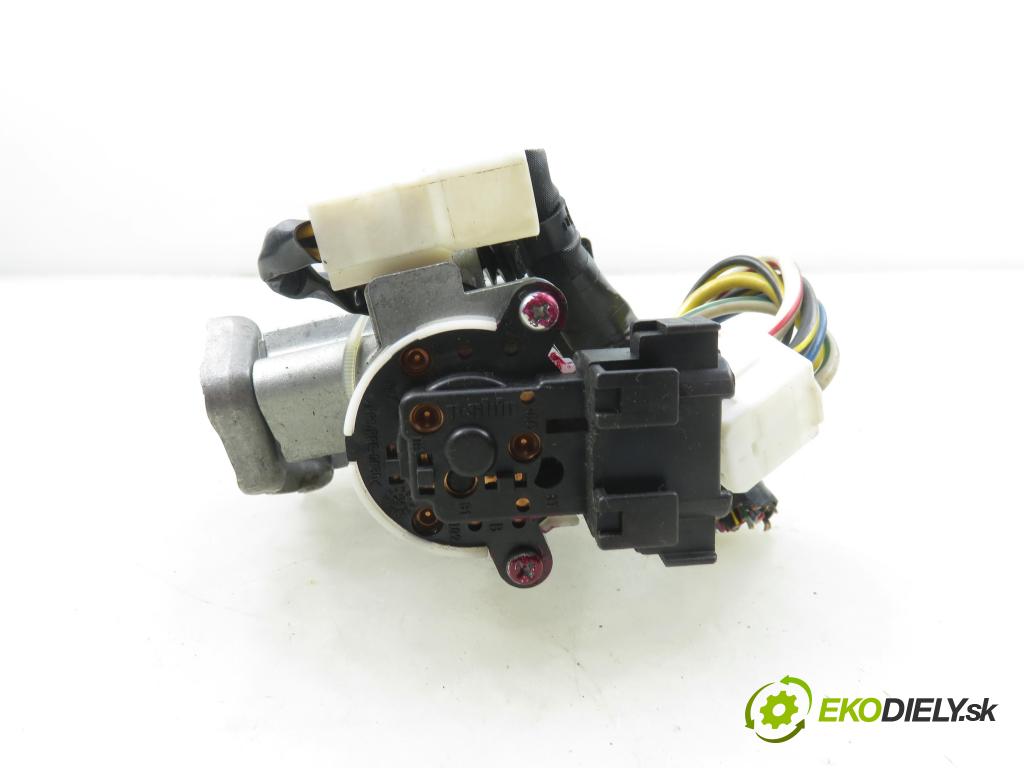 SUZUKI GRAND VITARA II (JT, TE, TD) SUV 2006 95,00 1.9 DDiS 129 4x4 - F9Q 264 1870,00 spínačka SLS18 ; 3397067J0 ; X1T12671M (Spínací skříňka)