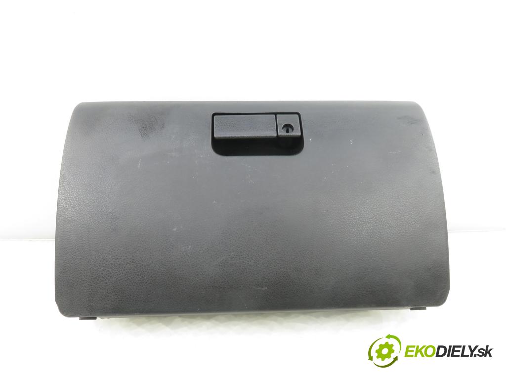 SUZUKI GRAND VITARA II (JT, TE, TD) SUV 2006 95,00 1.9 DDiS 129 4x4 - F9Q 264 1870,00 přihrádka kastlík 