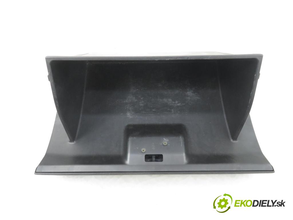 SUZUKI GRAND VITARA II (JT, TE, TD) SUV 2006 95,00 1.9 DDiS 129 4x4 - F9Q 264 1870,00 Priehradka, kastlík