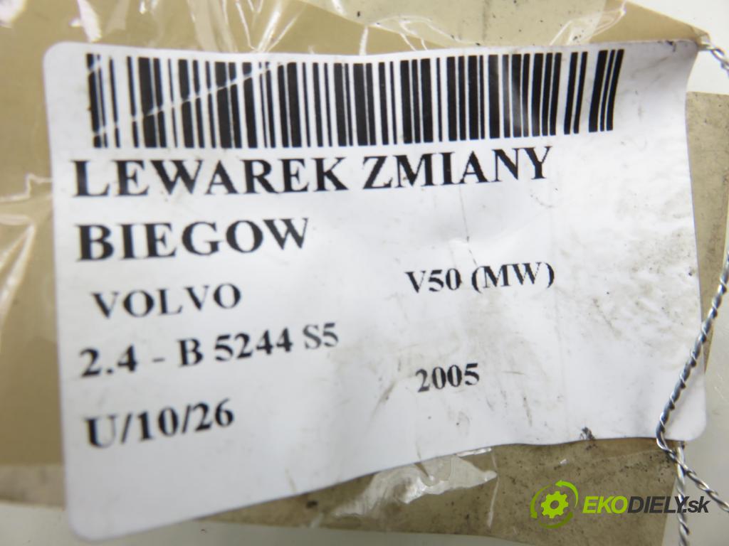 VOLVO V50 (MW) KOMBI 2005 103,00 2.4 - B 5244 S5 2435,00 ZVEDÁK: P30684287