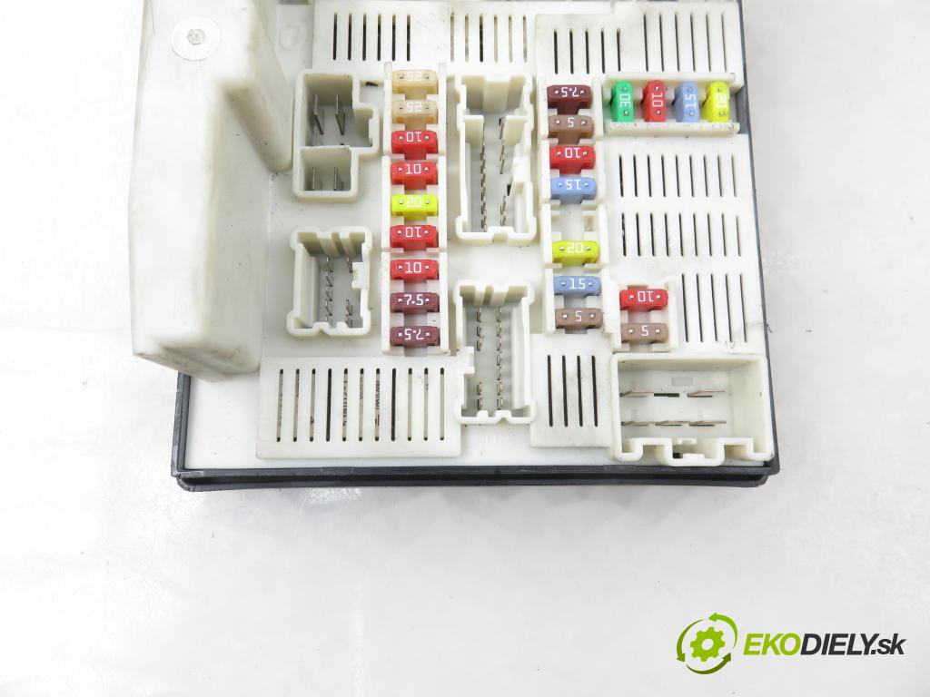 RENAULT SCENIC II (JM0/1_) MINIVAN 2006 96,00 1.9 dCi (JM15) - F9Q 804 1870,00 MODUL BSM 8200455424