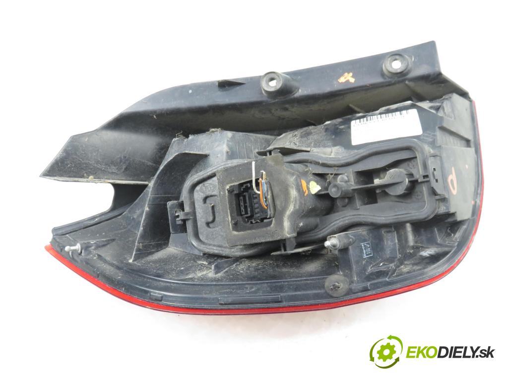 RENAULT SCENIC II (JM0/1_) MINIVAN 2006 96,00 1.9 dCi (JM15) - F9Q 804 1870,00 světlo pravé zadní 8200474327A