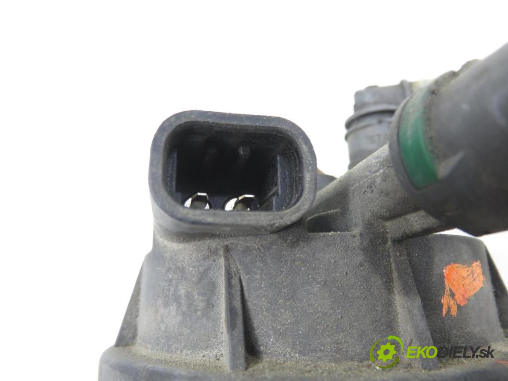 RENAULT SCENIC II (JM0/1_) MINIVAN 2006 96,00 1.9 dCi (JM15) - F9Q 804 1870,00 obal filtra paliva 8200314482 (Kryt palivového filtru)