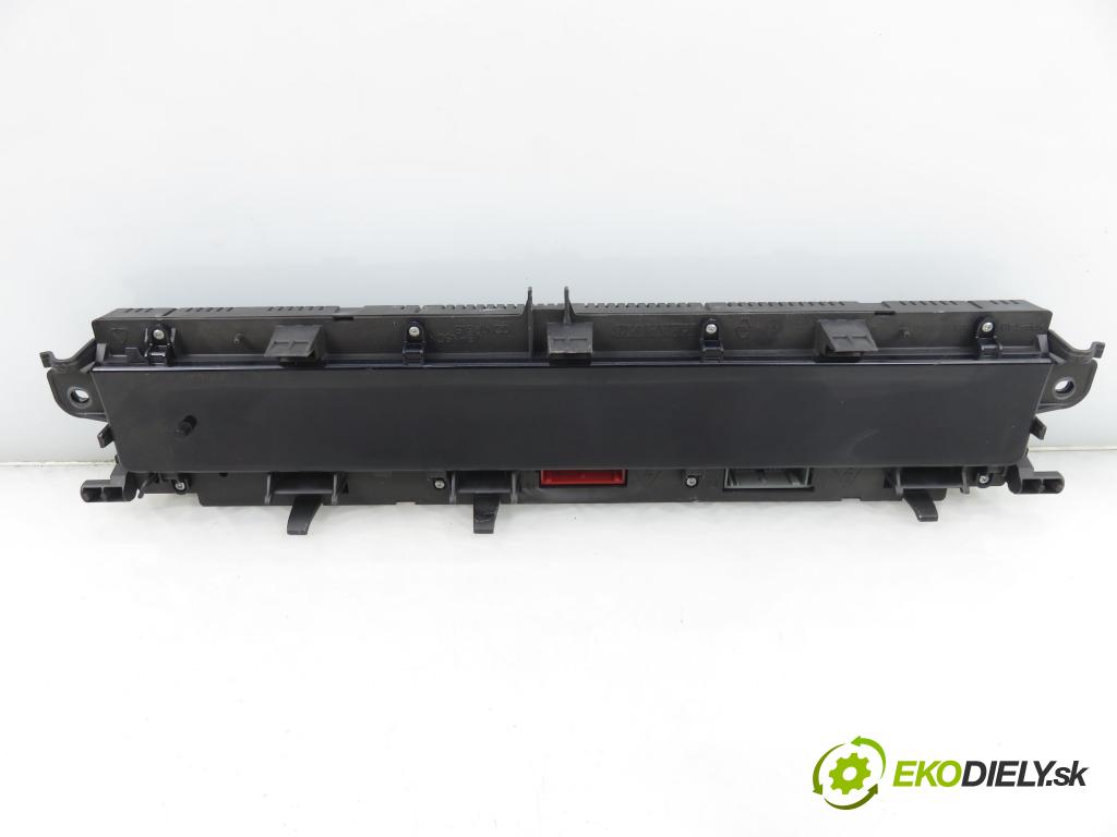 RENAULT SCENIC II (JM0/1_) MINIVAN 2006 96,00 1.9 dCi (JM15) - F9Q 804 1870,00 prístrojovka elektrický P8200494955A