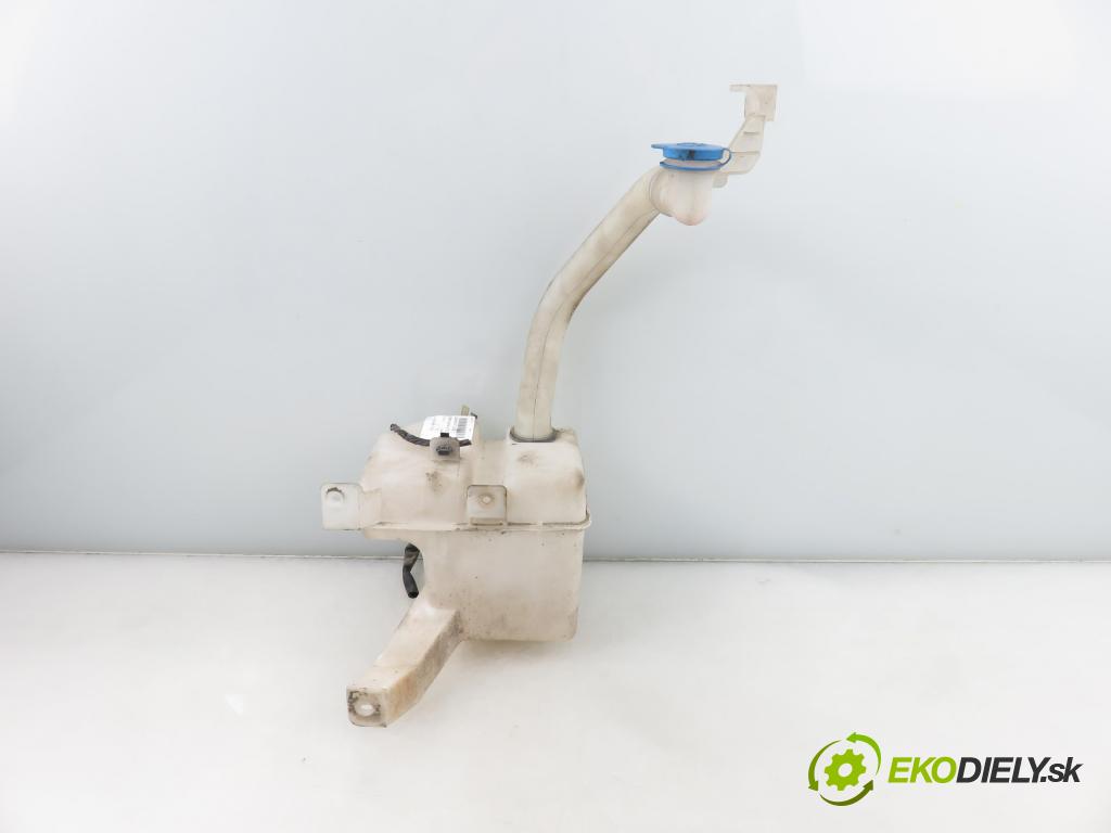 SUZUKI SWIFT III (MZ, EZ) HB 2006 68,00 1.3 4x4 (RS 413) - M13A 1328,00 nádržka ostřikovačů  (Klika dveří ostatní)