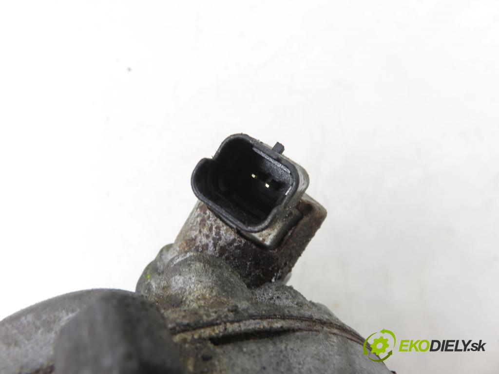 CITROEN C5 II Break (RE_) KOMBI 2004 100,00 2.0 HDi 136 1997,00 KOMPRESOR: klimatizácie  (Kompresor klimatizácie)