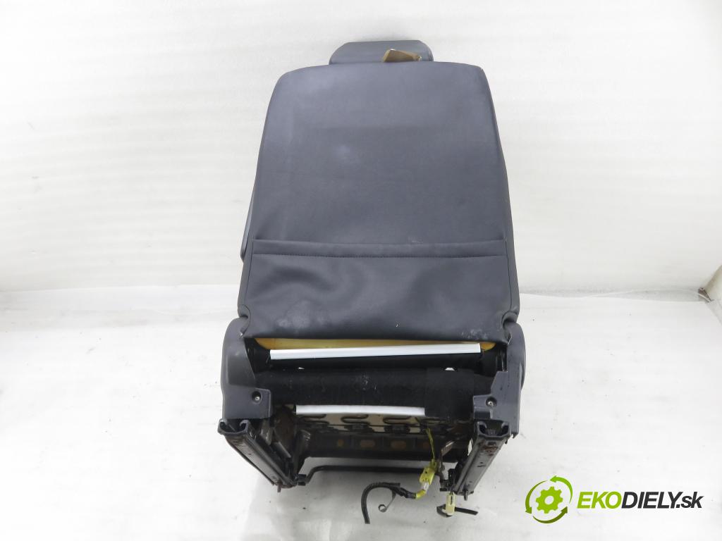 FIAT SEDICI (189_) CROSSOVER 2008 79,00 1.6 4x4 107 1586,00 Sedadlo šoféri