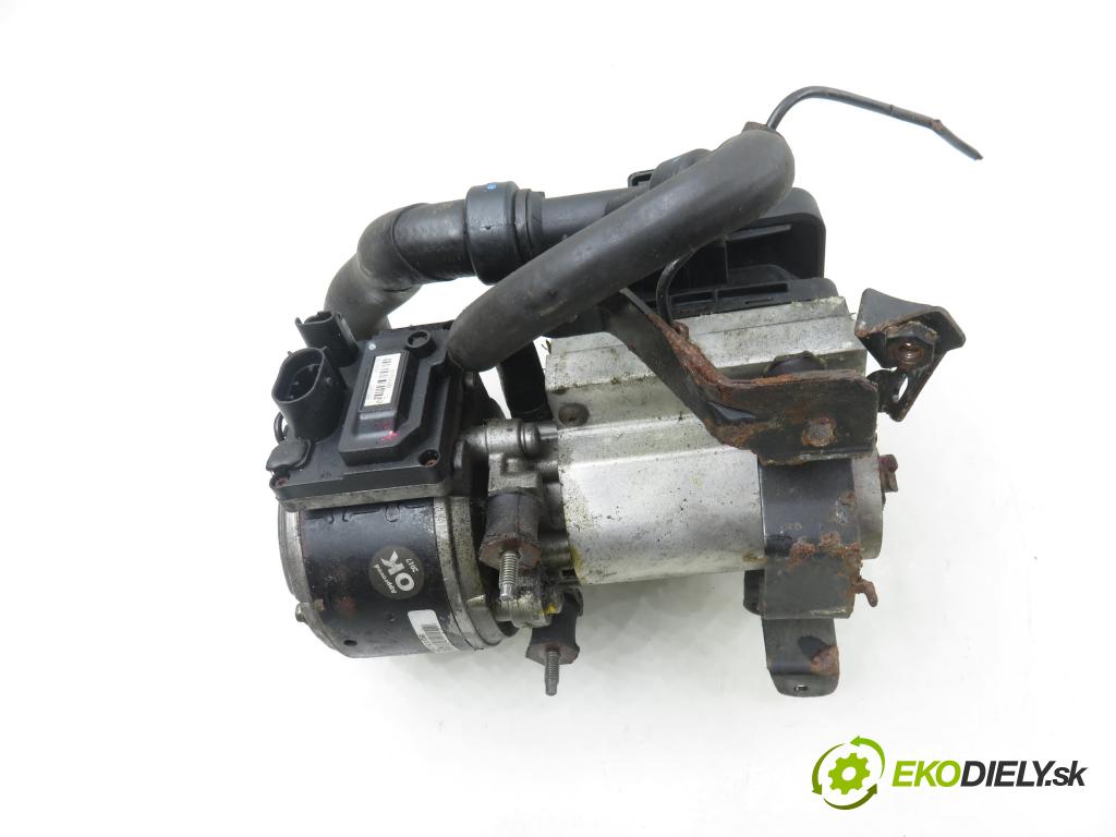 CITROEN C5 II Break (RE_) KOMBI 2004 100,00 2.0 HDi 136 1997,00 pumpa nápravy 