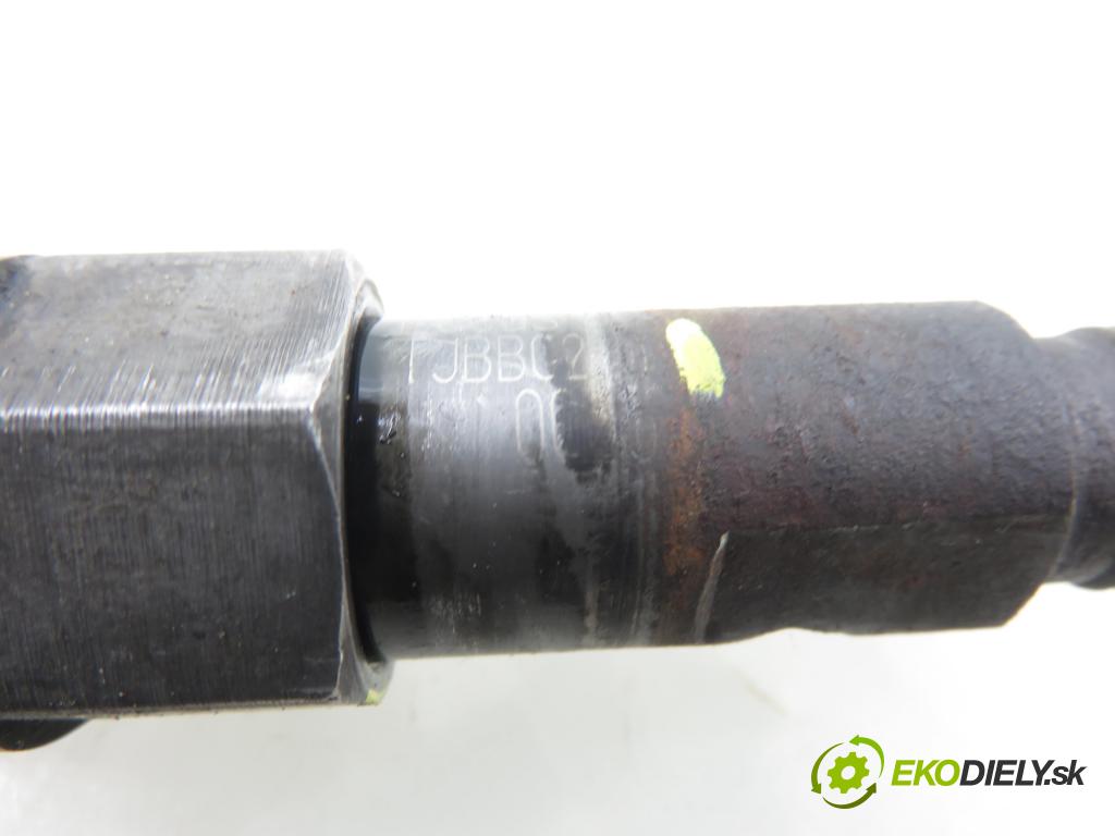 FORD TRANSIT Furgon (FA_ _) FURGON 2000 66,00 2.4 DI (FAA_, FAB_, FAC_, FAD_) - D2FA 2402,00 vstrekovač TJBB02 (Vstrekovač paliva)